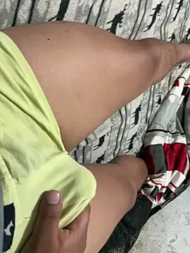 Snapshot of elvis0966 chatting on 12-22-24, 05:12 elvis0966 online show from 12-22-24, 05:12