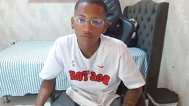 ManSant online show from 10-20-25, 02:50