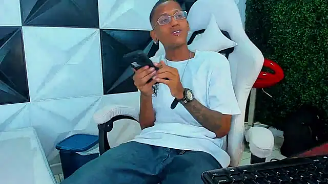 ManSant online show from 11-03-25, 03:35