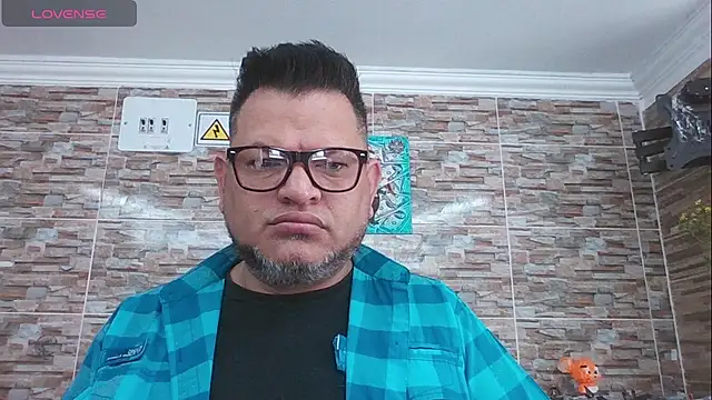 SexDiffrent online show from 11-14-25, 03:55