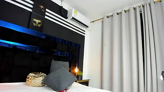 KatalinaMillan online show from 01-14-25, 09:56