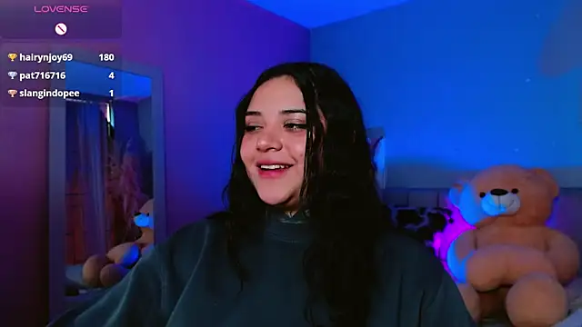 Snapshot of kim_blake chatting on 02-05-25, 03:20 kim blake online show from 02-05-25, 03:20