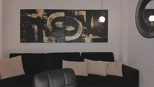 LilaWest online show from 01-27-25, 06:31