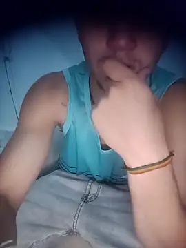 NathanZ11 online show from 04-14-26, 09:21