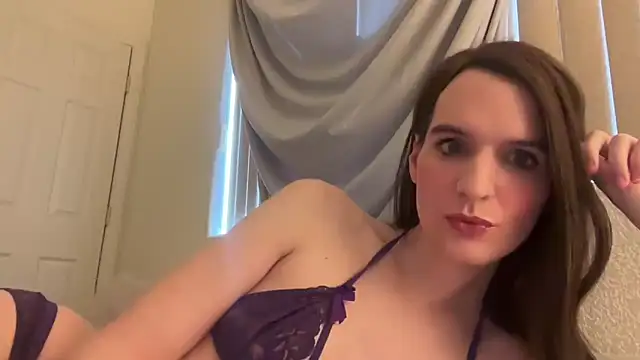 Snapshot of juliettebarbie chatting on 09-19-25, 11:05 juliettebarbie online show from 09-19-25, 11:05