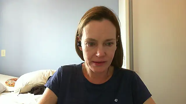 Annylove1 online show from 10-06-25, 03:53