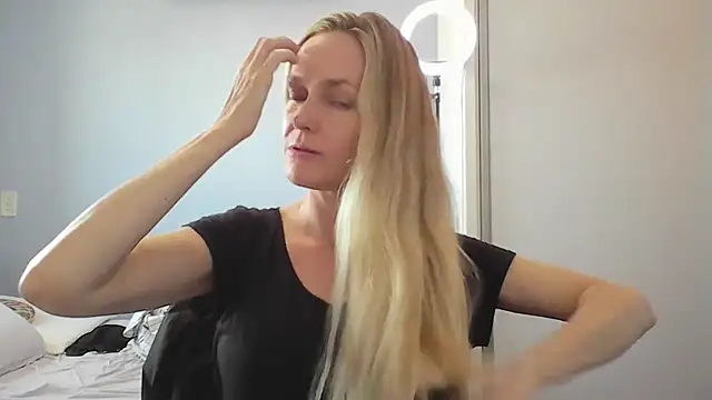 Annylove1 online show from 01-07-26, 12:18