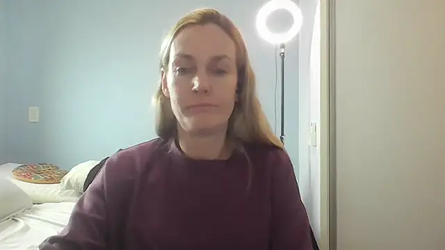 Snapshot of Annylove1 chatting on 06-16-26, 12:30 Annylove1 online show from 06-16-26, 12:30