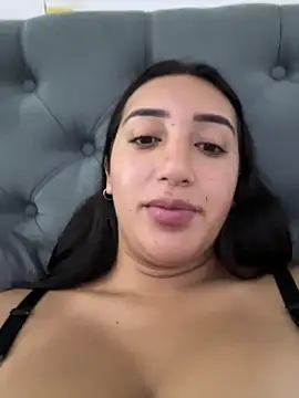 Hannahoff online show from 02-14-25, 01:23