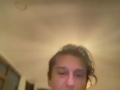 Snapshot of ALPHANDRE chatting on 10-26-25, 06:58 ALPHANDRE online show from 10-26-25, 06:58