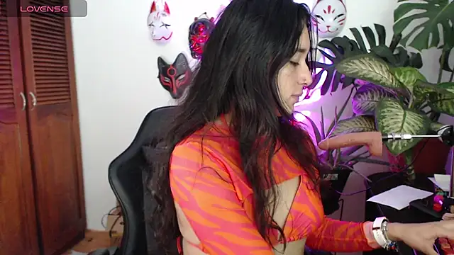 Snapshot of cat_salo chatting on 01-11-25, 11:24 cat salo online show from 01-11-25, 11:24