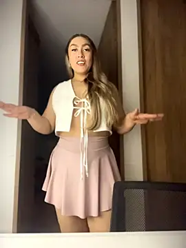 Im sophiie online show from 04-09-26, 06:52