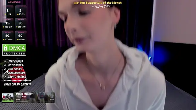 Lee Loo online show from 05-19-26, 04:02