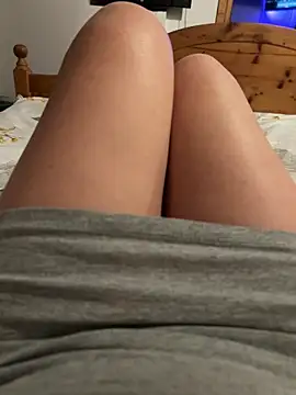 Snapshot of sweetmystery1 chatting on 03-02-25, 04:21 sweetmystery1 online show from 03-02-25, 04:21