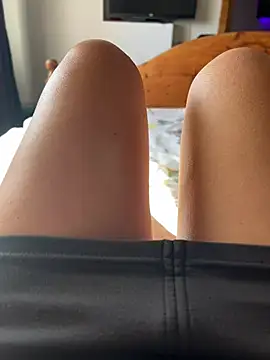 Snapshot of sweetmystery1 chatting on 03-05-25, 11:49 sweetmystery1 online show from 03-05-25, 11:49