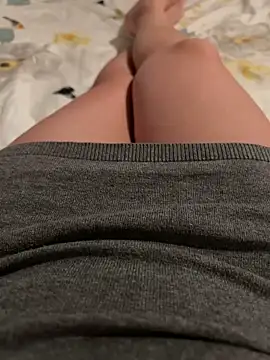 Snapshot of sweetmystery1 chatting on 03-12-25, 06:44 sweetmystery1 online show from 03-12-25, 06:44