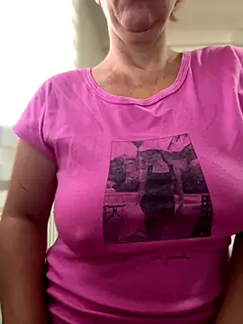 Snapshot of sweetmystery1 chatting on 10-01-25, 07:47 sweetmystery1 online show from 10-01-25, 07:47