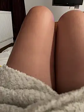 Snapshot of sweetmystery1 chatting on 10-10-25, 07:13 sweetmystery1 online show from 10-10-25, 07:13