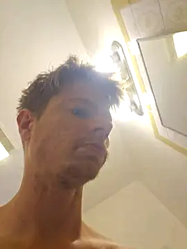 MikesR71 online show from 11-18-25, 04:44