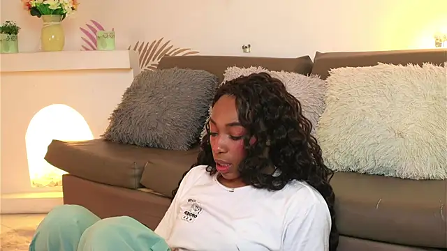 Valeriestyle online show from 03-25-26, 04:51