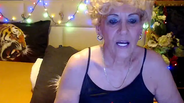 HappyWomanOn online show from 10-23-25, 06:28