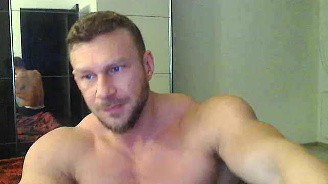 muscularkevin online show from 12-19-24, 04:45