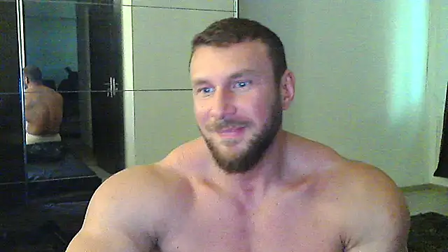 Snapshot of muscularkevin chatting on 10-23-25, 01:21 muscularkevin online show from 10-23-25, 01:21