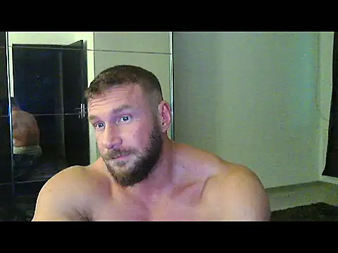 Snapshot of muscularkevin chatting on 10-29-25, 02:52 muscularkevin online show from 10-29-25, 02:52