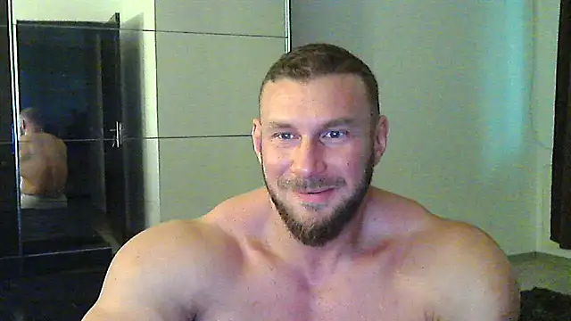 Snapshot of muscularkevin chatting on 11-01-25, 02:19 muscularkevin online show from 11-01-25, 02:19