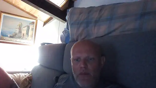 Snapshot of davigochi77bcn chatting on 07-16-26, 09:21 davigochi77bcn online show from 07-16-26, 09:21