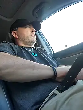 Snapshot of Hotredheadandtoungelasher chatting on 12-17-24, 07:04 Hotredheadandtoungelasher online show from 12-17-24, 07:04