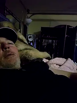 Snapshot of Hotredheadandtoungelasher chatting on 01-03-25, 05:06 Hotredheadandtoungelasher online show from 01-03-25, 05:06