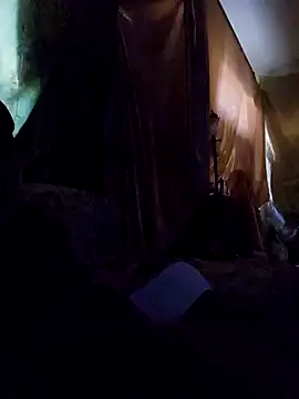 Snapshot of Hotredheadandtoungelasher chatting on 01-07-25, 09:25 Hotredheadandtoungelasher online show from 01-07-25, 09:25