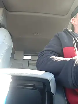 Snapshot of Hotredheadandtoungelasher chatting on 01-24-25, 08:00 Hotredheadandtoungelasher online show from 01-24-25, 08:00