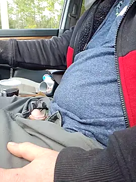 Snapshot of Hotredheadandtoungelasher chatting on 02-06-25, 05:40 Hotredheadandtoungelasher online show from 02-06-25, 05:40