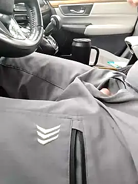 Snapshot of Hotredheadandtoungelasher chatting on 02-13-25, 09:49 Hotredheadandtoungelasher online show from 02-13-25, 09:49