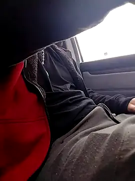 Snapshot of Hotredheadandtoungelasher chatting on 02-16-25, 09:59 Hotredheadandtoungelasher online show from 02-16-25, 09:59