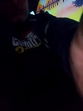 Snapshot of Hotredheadandtoungelasher chatting on 03-10-25, 12:04 Hotredheadandtoungelasher online show from 03-10-25, 12:04