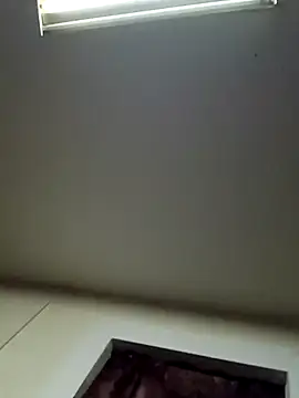 Snapshot of Hotredheadandtoungelasher chatting on 03-16-25, 08:21 Hotredheadandtoungelasher online show from 03-16-25, 08:21