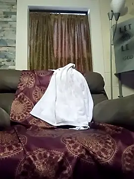 Snapshot of Hotredheadandtoungelasher chatting on 09-20-25, 12:17 Hotredheadandtoungelasher online show from 09-20-25, 12:17