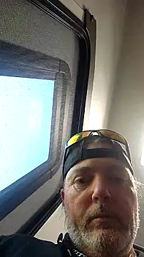 Snapshot of Hotredheadandtoungelasher chatting on 09-24-25, 10:46 Hotredheadandtoungelasher online show from 09-24-25, 10:46