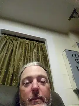 Snapshot of Hotredheadandtoungelasher chatting on 10-09-25, 12:30 Hotredheadandtoungelasher online show from 10-09-25, 12:30