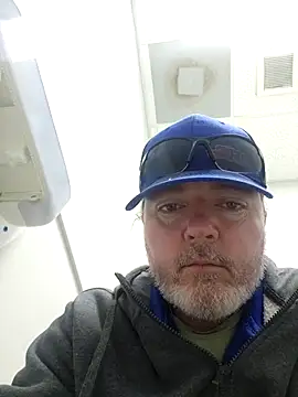 Snapshot of Hotredheadandtoungelasher chatting on 11-01-25, 03:36 Hotredheadandtoungelasher online show from 11-01-25, 03:36