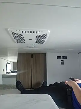 Snapshot of Hotredheadandtoungelasher chatting on 11-26-25, 07:26 Hotredheadandtoungelasher online show from 11-26-25, 07:26