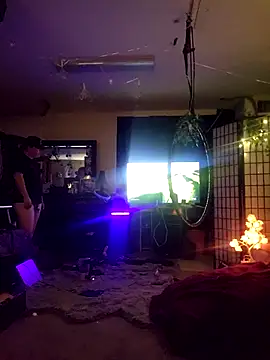 Snapshot of Hotredheadandtoungelasher chatting on 12-14-25, 06:08 Hotredheadandtoungelasher online show from 12-14-25, 06:08