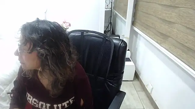 jesy hot online show from 10-09-25, 12:08