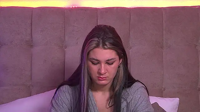 Snapshot of RachelSimpson chatting on 01-31-25, 04:03 RachelSimpson online show from 01-31-25, 04:03