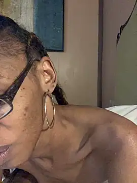 Snapshot of Jasmine_FullsShine chatting on 01-14-26, 10:03 Jasmine FullsShine online show from 01-14-26, 10:03