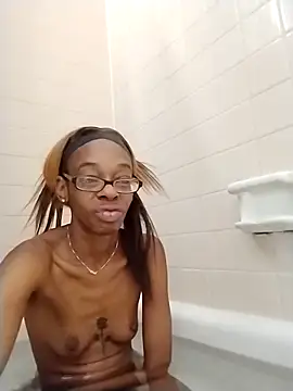 Snapshot of Jasmine_FullsShine chatting on 02-25-26, 04:05 Jasmine FullsShine online show from 02-25-26, 04:05