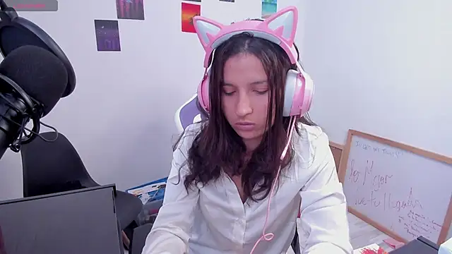 Cositarica  online show from 02-01-26, 02:04